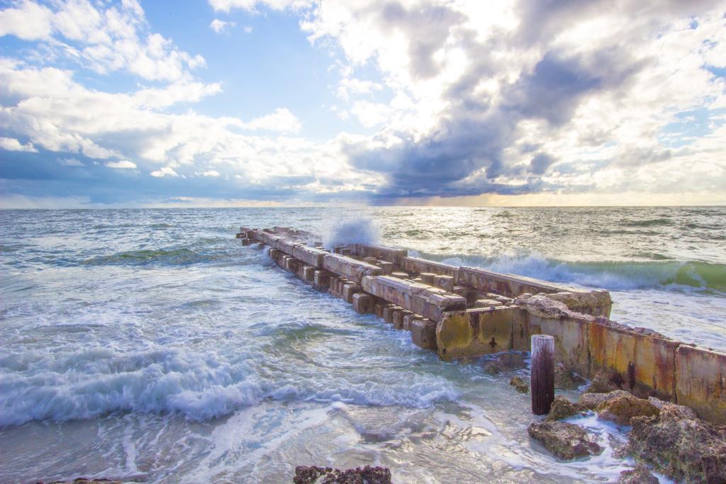 Minorga On The Key By Beachside Management Siesta Key Exteriör bild